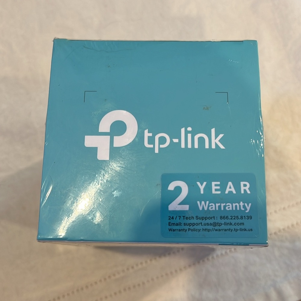 TP-Link Smart Wi-Fi Plug - Picture 6 of 7